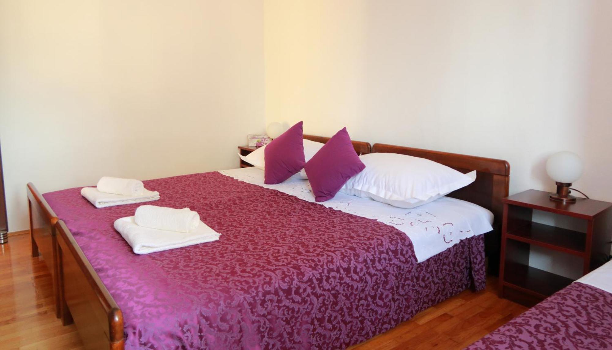 Apartments Ivanka Trogir Exterior foto