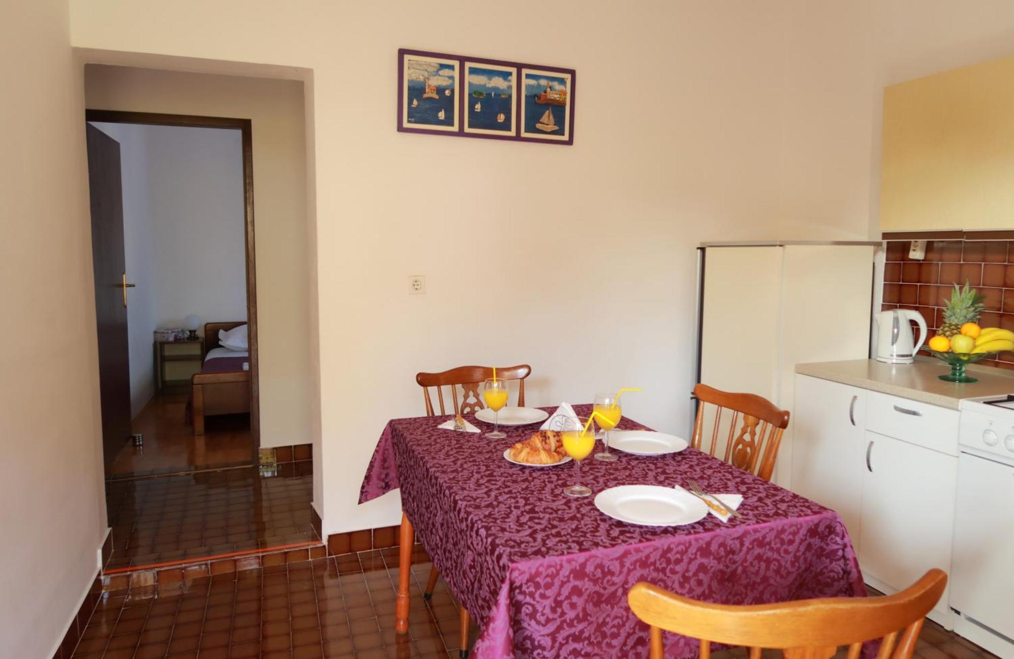Apartments Ivanka Trogir Exterior foto